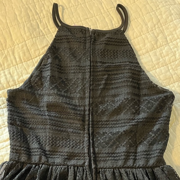 Black lace dress size small - Picture 2 of 4